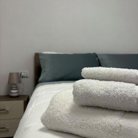 B&B Stella Somma Lombardo Zewnętrze zdjęcie